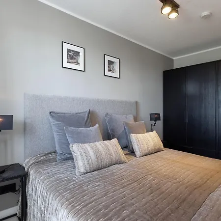 Apartment Strandhaus Am Yachthafen 5 *
