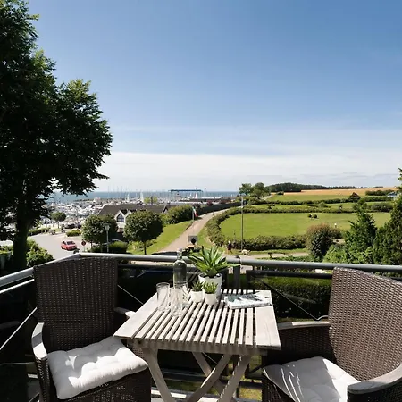 Apartment Strandhaus Am Yachthafen 5 Groemitz