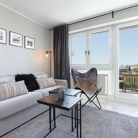 Strandhaus Am Yachthafen 5 *